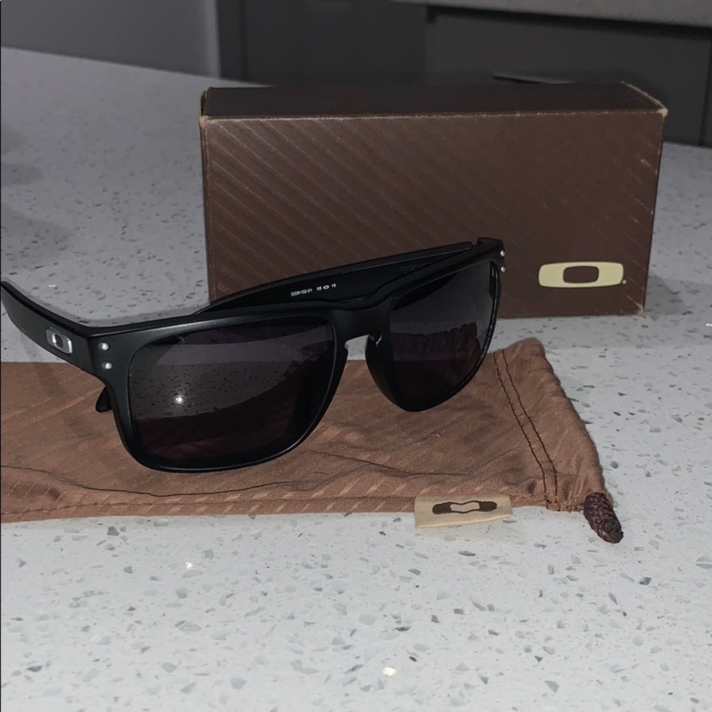 Oakley men’s Sunglasses holbrook
